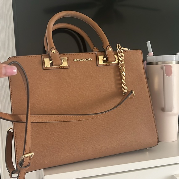 ❤️ Beautiful Large MK bag - Picture 11 of 15